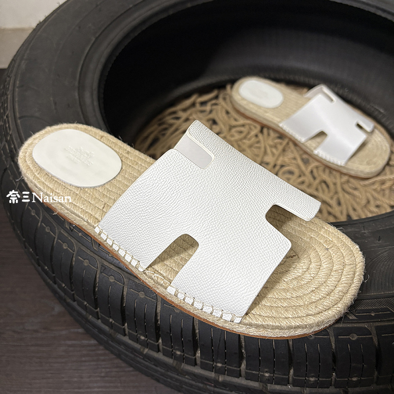 ▶ Antigua Sandal, photo 1