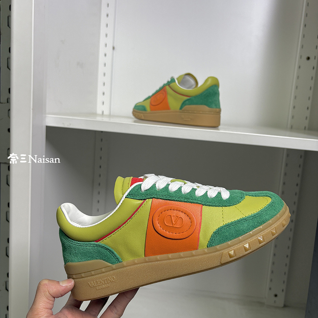 ▶ UPVILLAGE LOW - Image 18