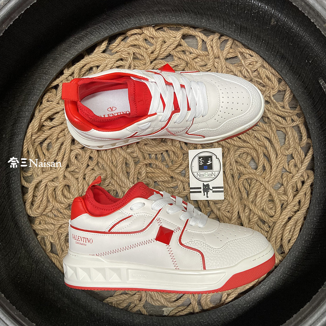On Running ONE STUD MID-TOP SNEAKER IN NAPPA LEATHER - Image 4