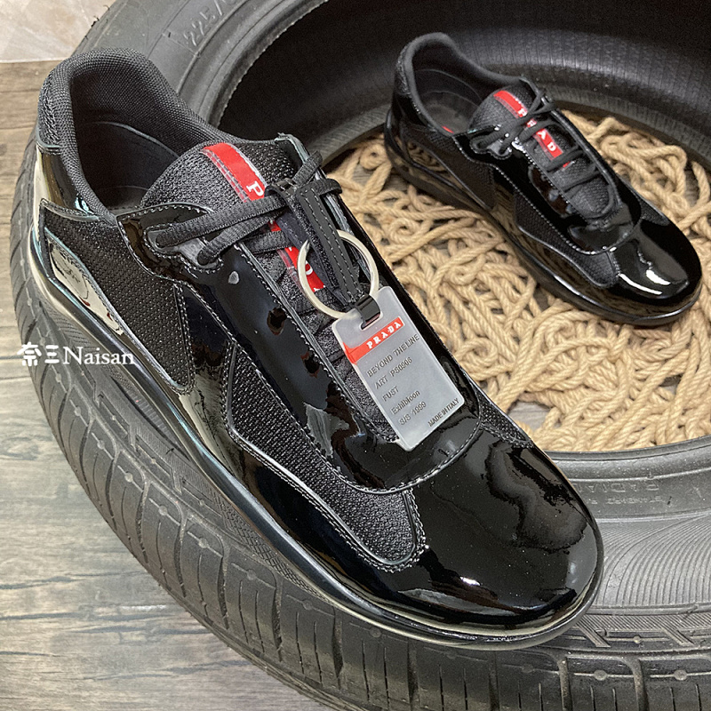 ▶ America'S Cup Sneakers, photo 1