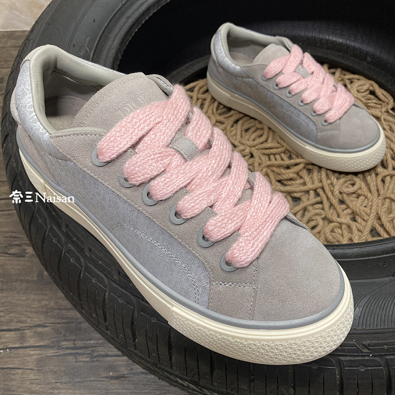 Product Product, photo 1