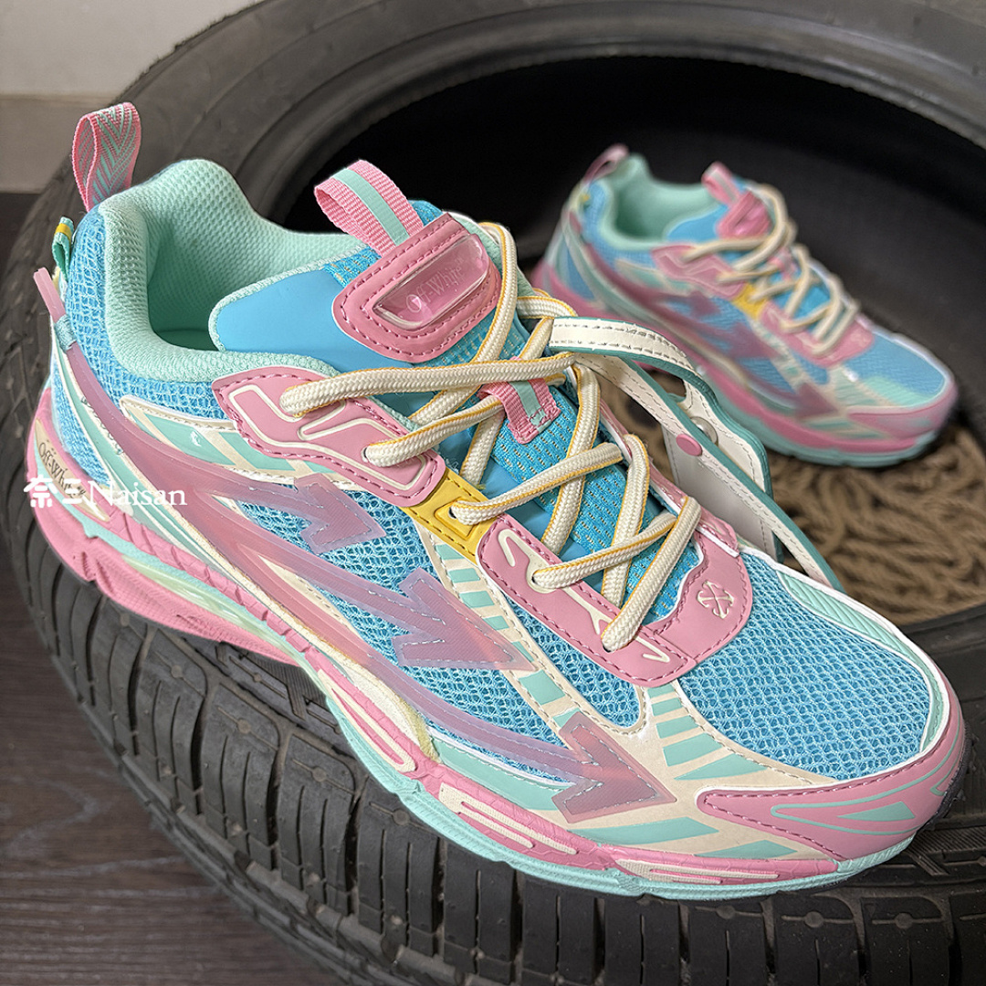 ▶ Ow Be Right Back Sneakers, photo 1