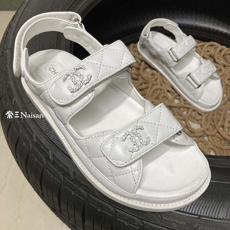 ▶ CHANEL Sandals, photo 1