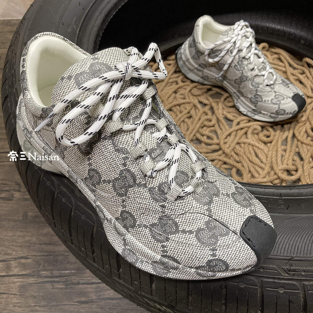 ▶ Gucci Run Sneaker, photo 1