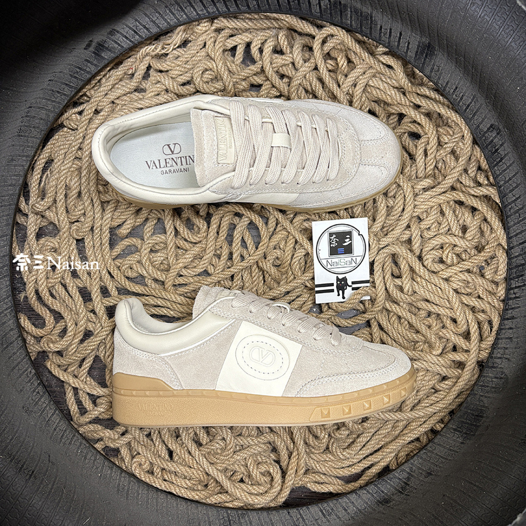 ▶ UPVILLAGE LOW - Image 4