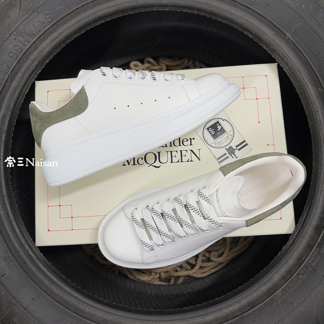 Christian Louboutin Alexander McQueen Sneaker - Image 2