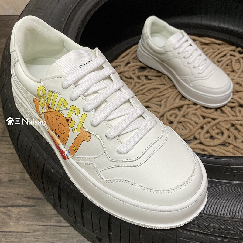 Chanel Gucci Chunky B GG Embossed Sneaker, photo 1