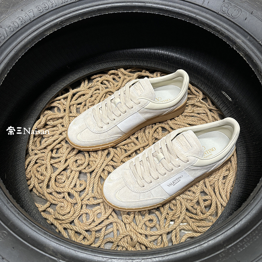 ▶ UPVILLAGE LOW - Image 7