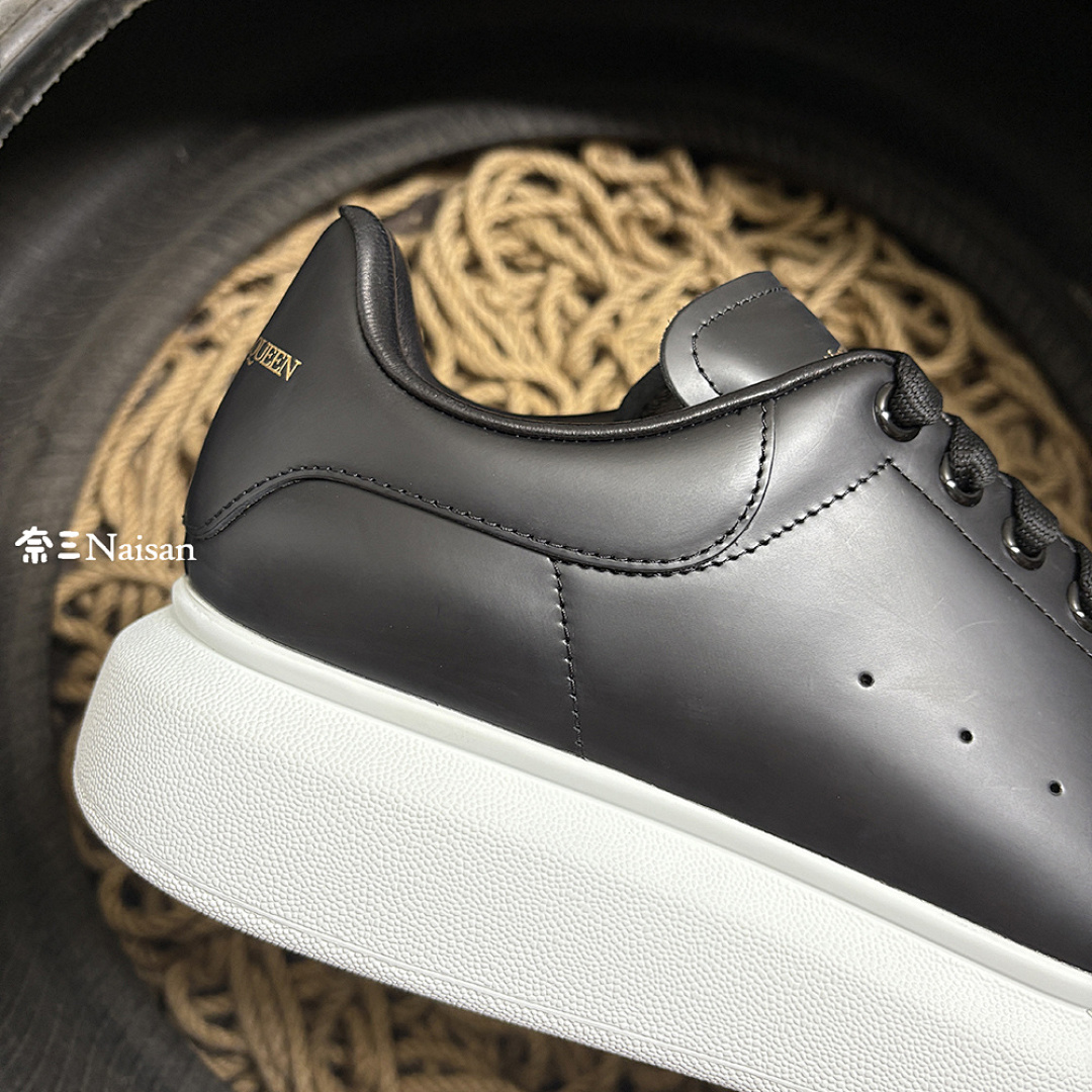 Christian Louboutin Alexander McQueen Sneaker