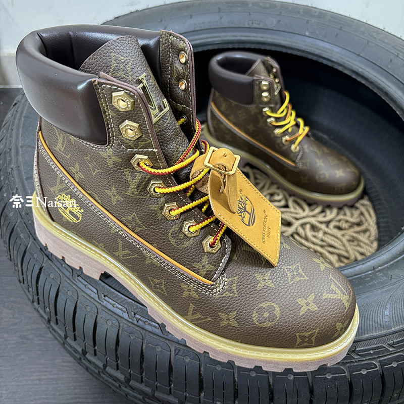 ▶ LV X Timberland 6-In Ankle Boot, photo 1