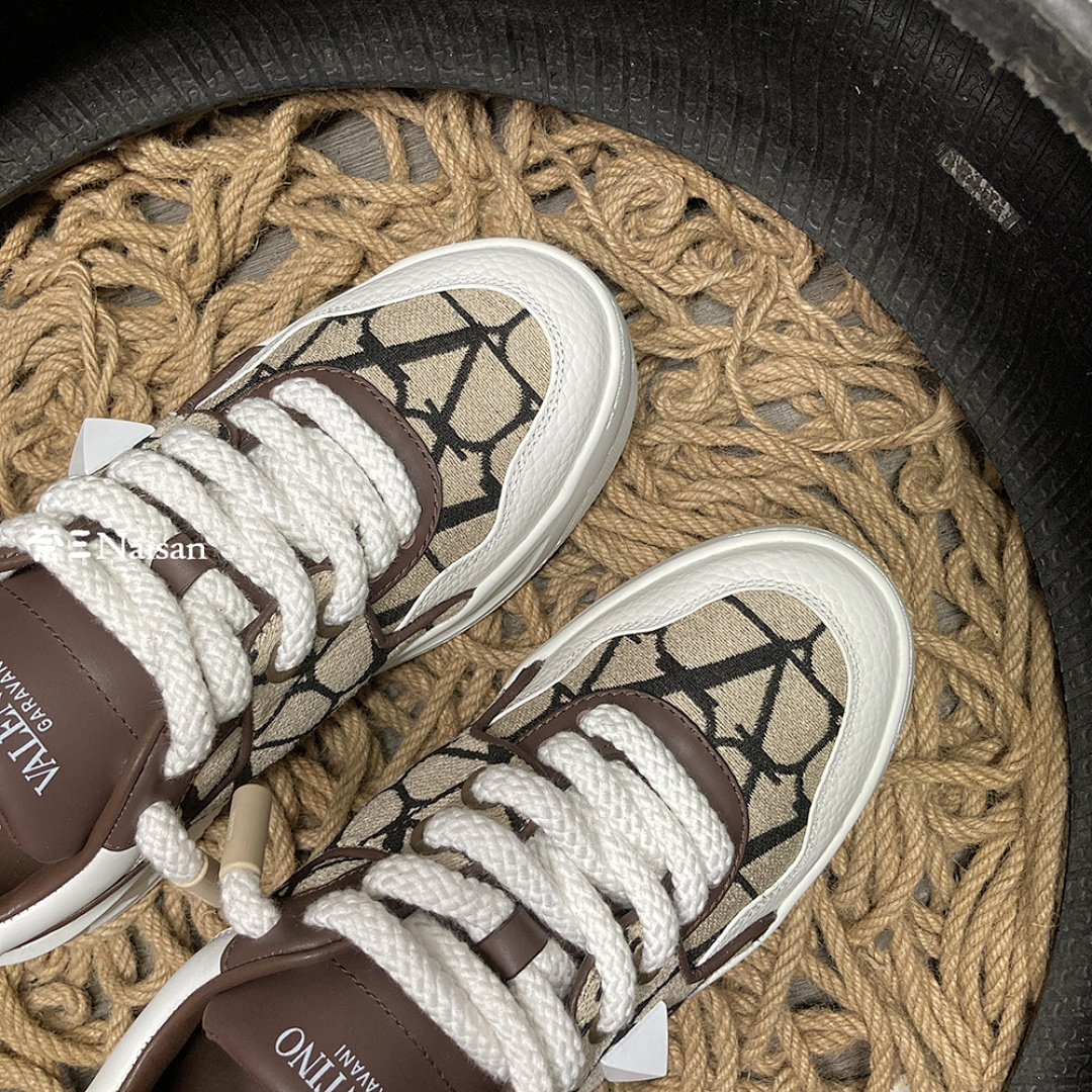 On Running ONE STUD XL NAPPA LEATHER LOW-TOP - Image 6