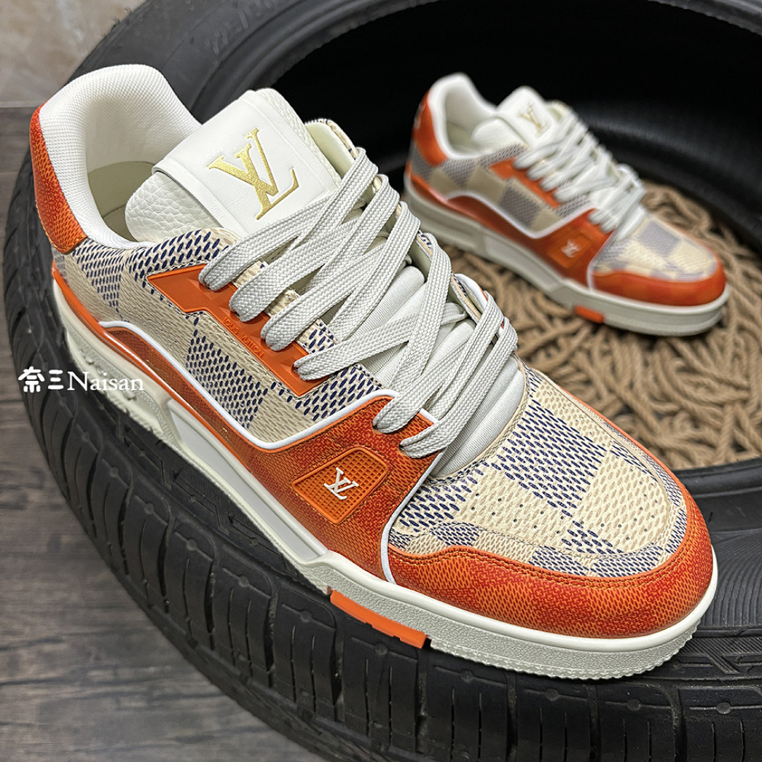 ▶ 1V Trainer Sneaker, photo 1