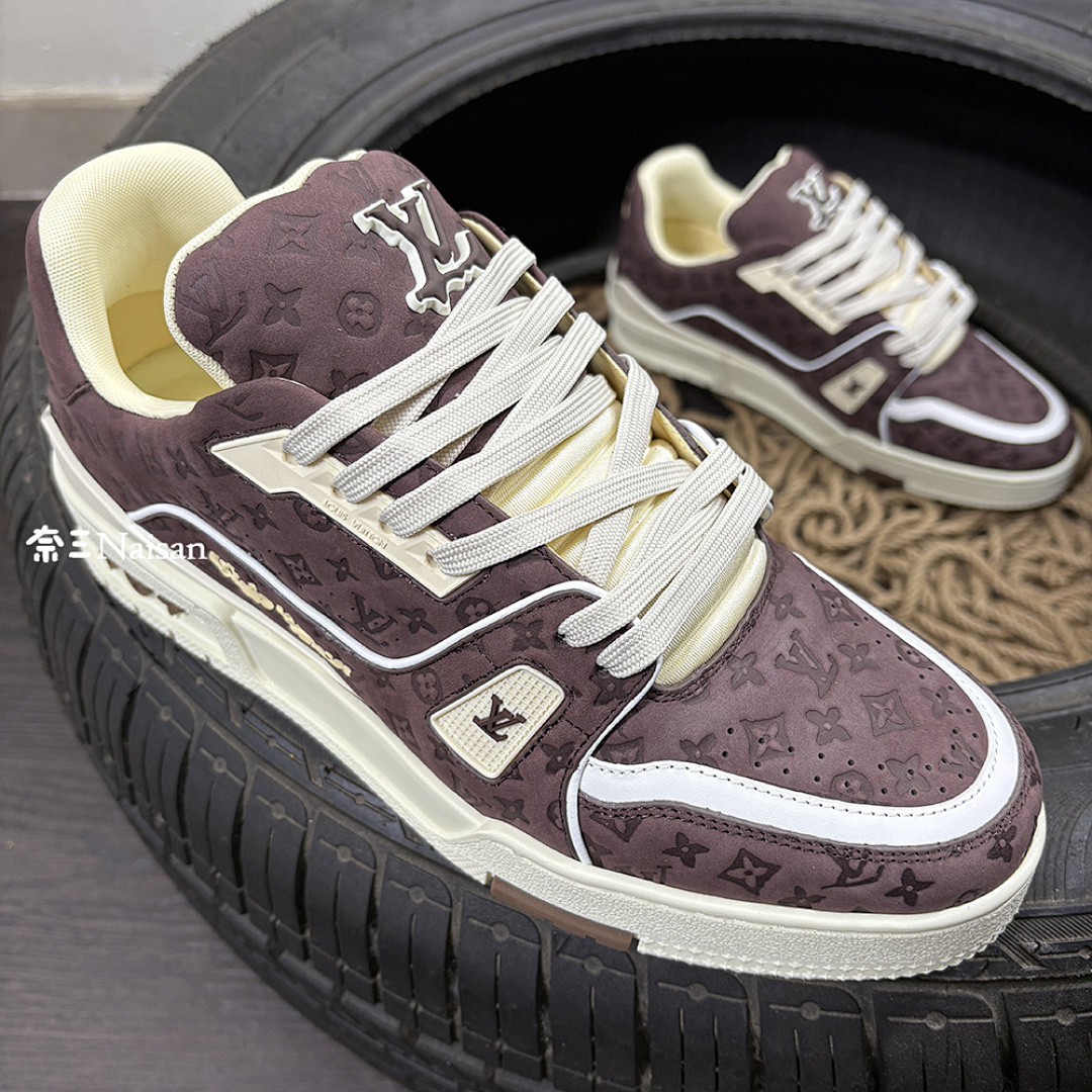 ▶ 1V Trainer Sneaker, photo 1