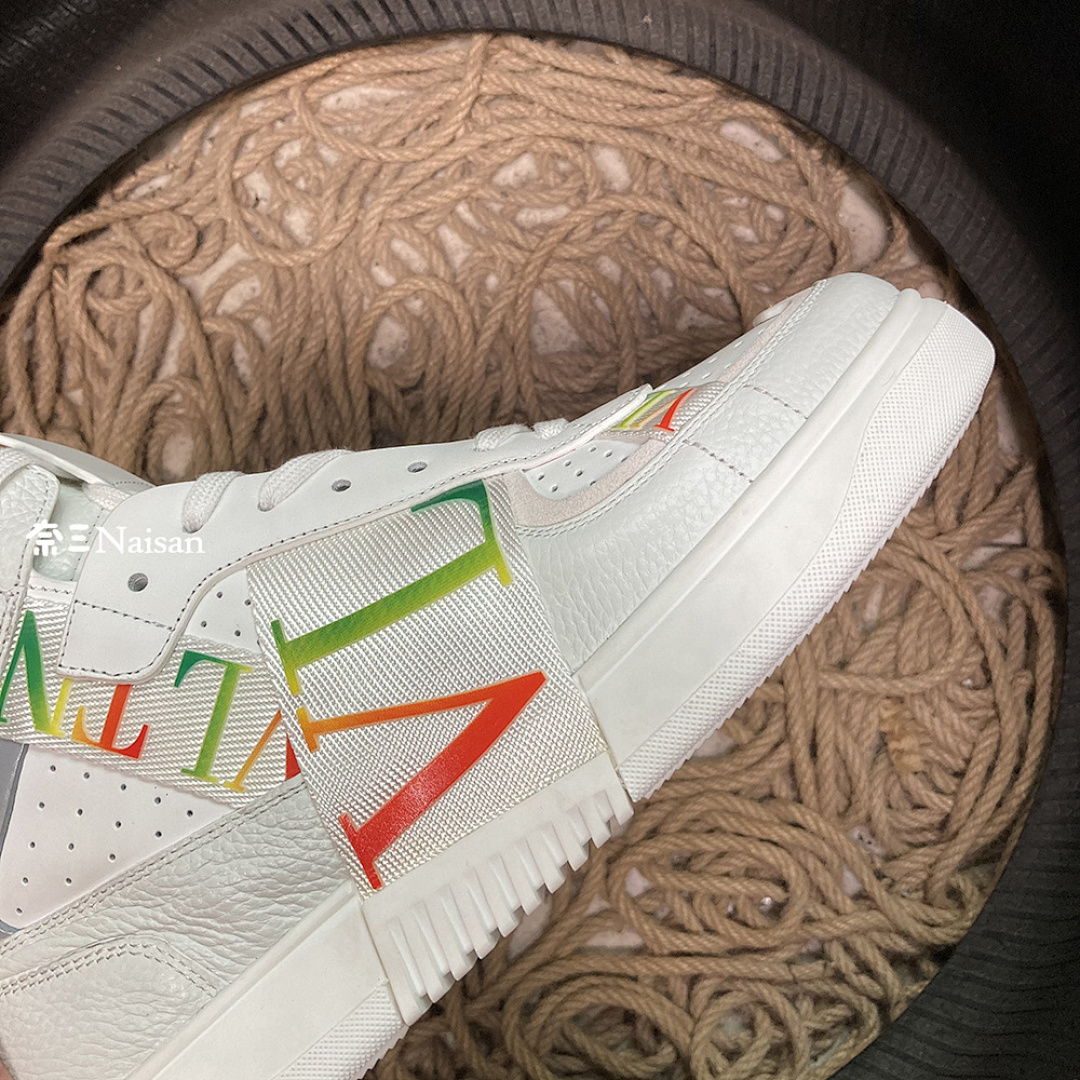 ▶ VL7N SNEAKER WITH BANDS HIGH - Image 12