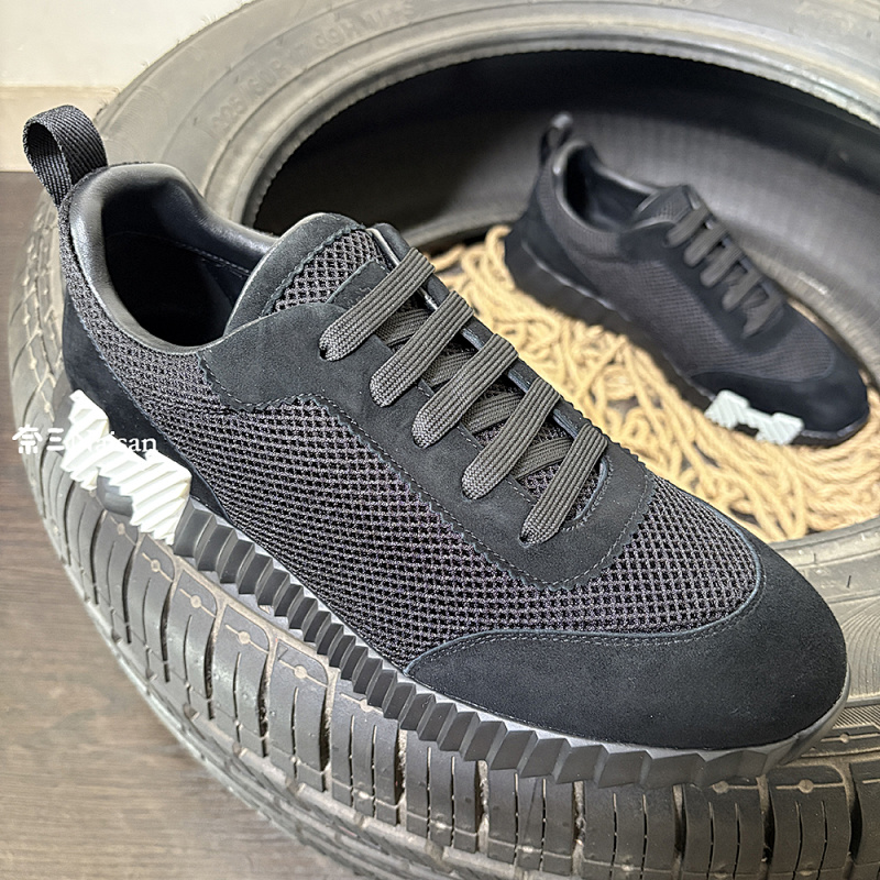 ▶ Hermes Sneakers, photo 1