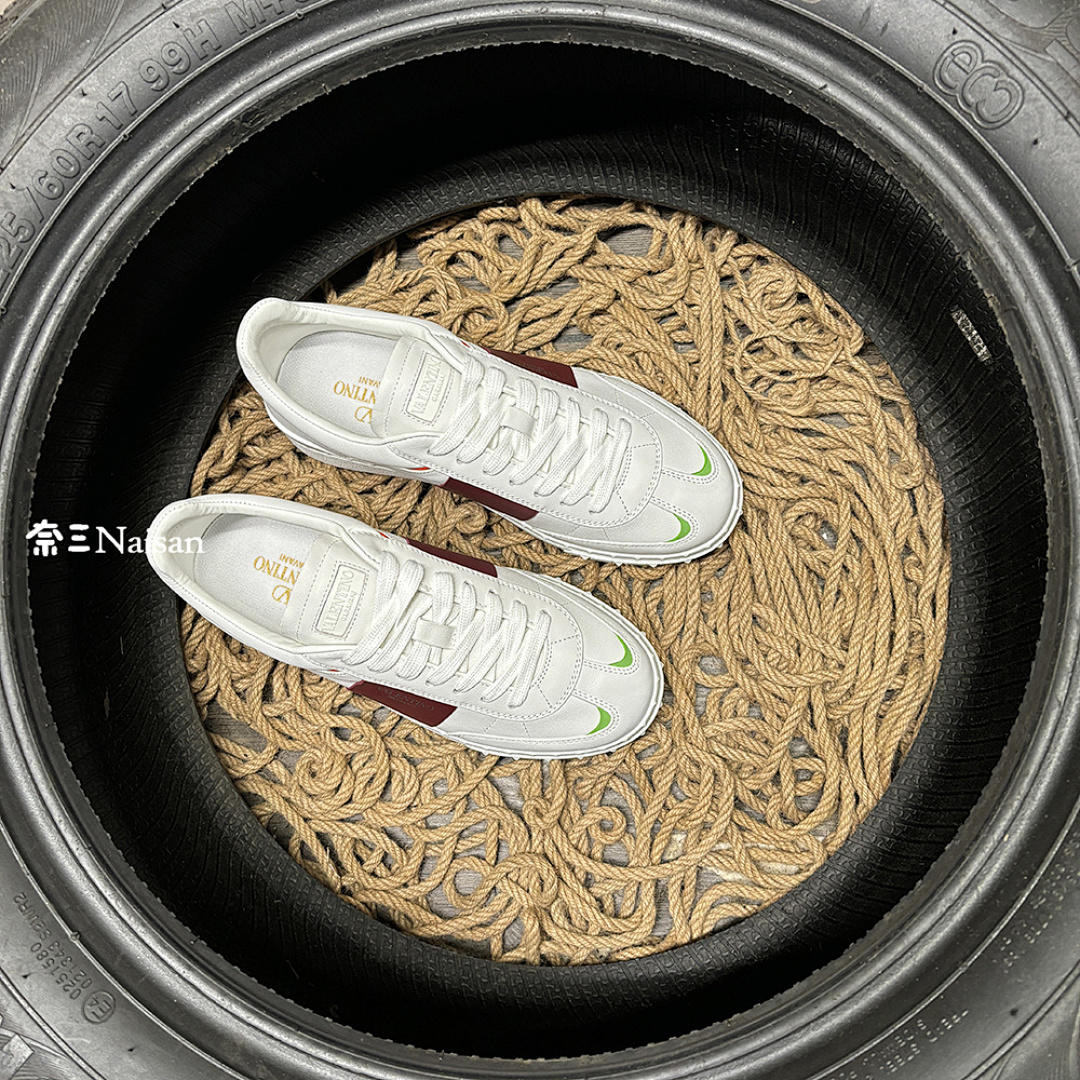 ▶ UPVILLAGE LOW - Image 5