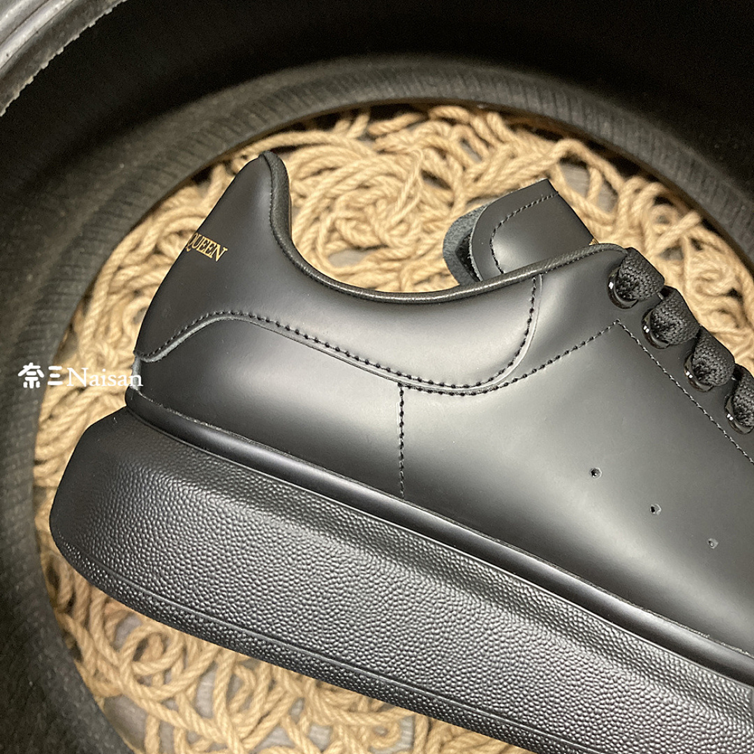 Christian Louboutin Alexander McQueen Sneaker