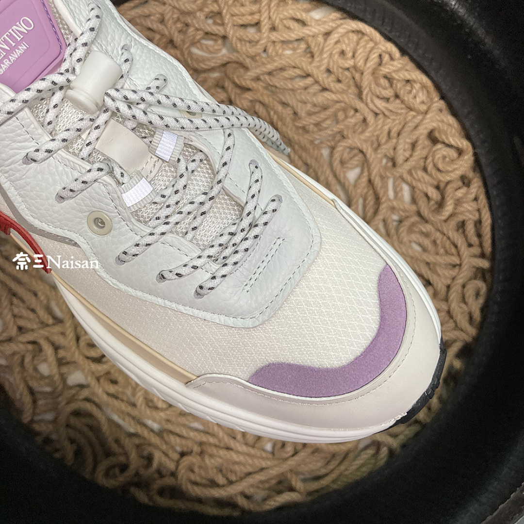 ▶ VT Sneakers - Image 14