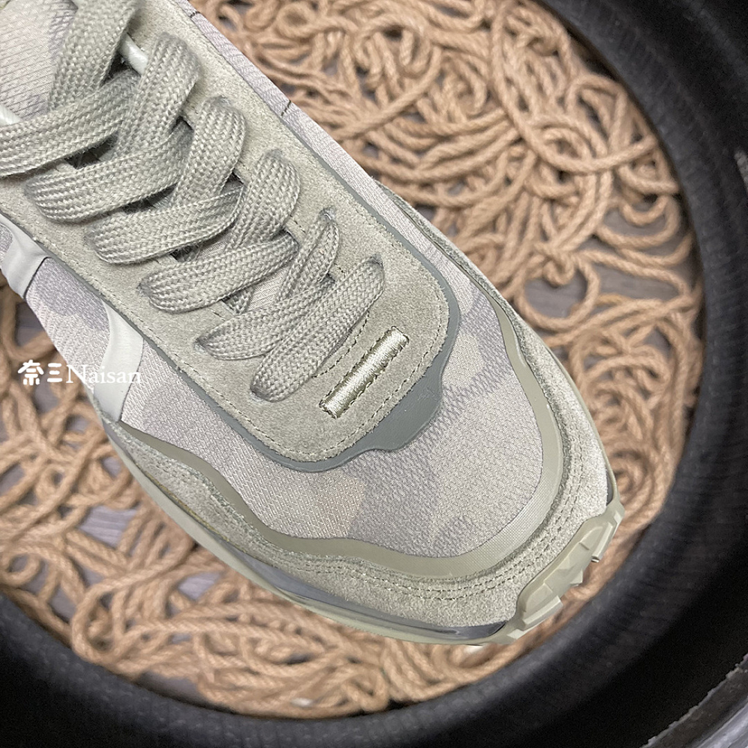 ▶ Valentino Sneakers - Image 14
