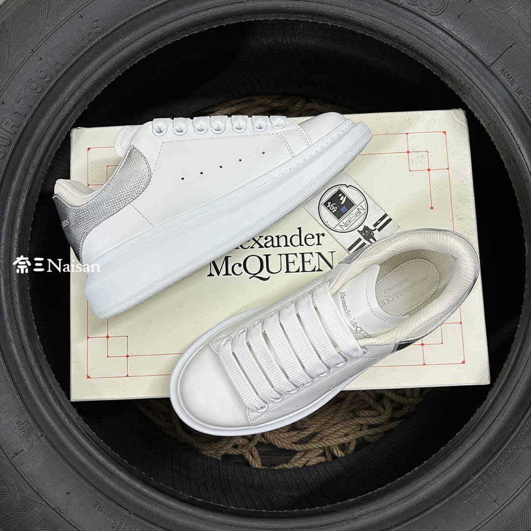 Christian Louboutin Alexander McQueen Sneaker - Image 2