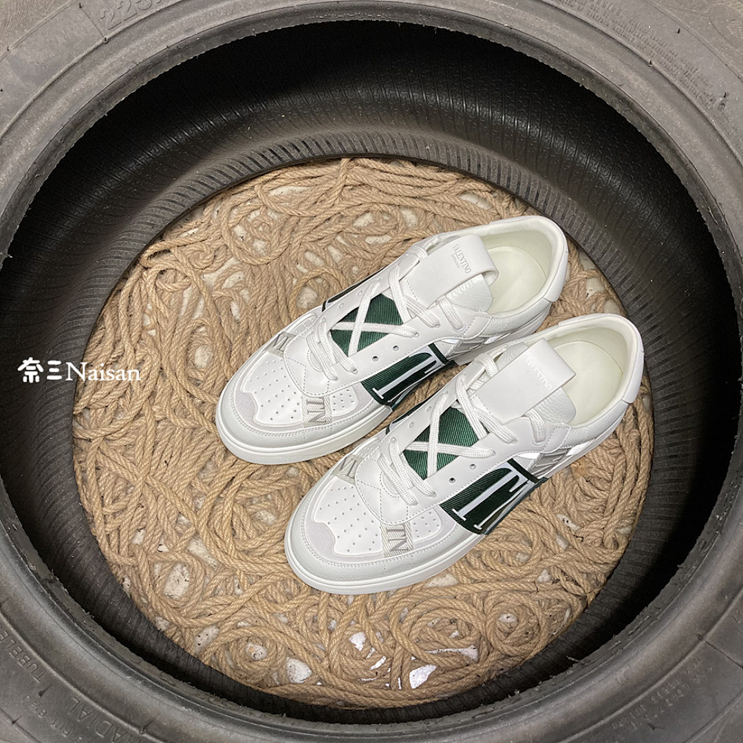 ▶ VL7N SNEAKER - Image 7