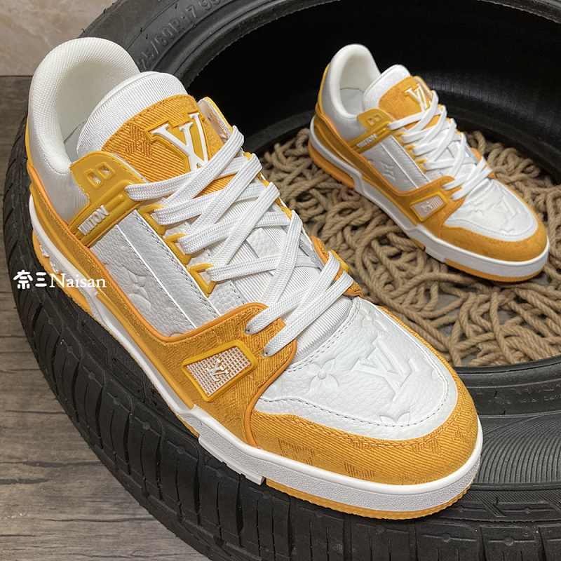▶ 1V Trainer Sneaker, photo 1