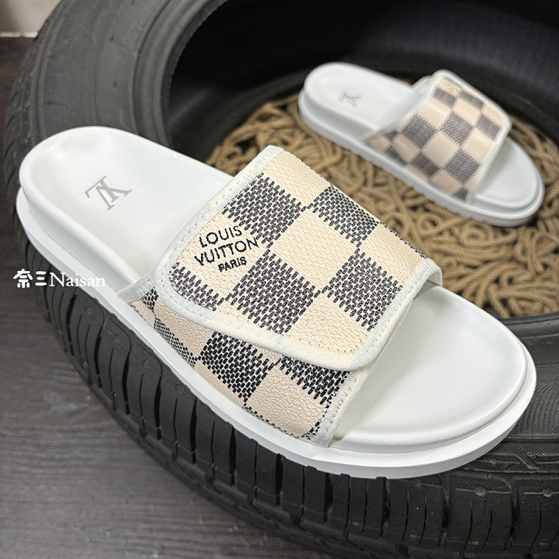▶ 1V Slides, photo 1