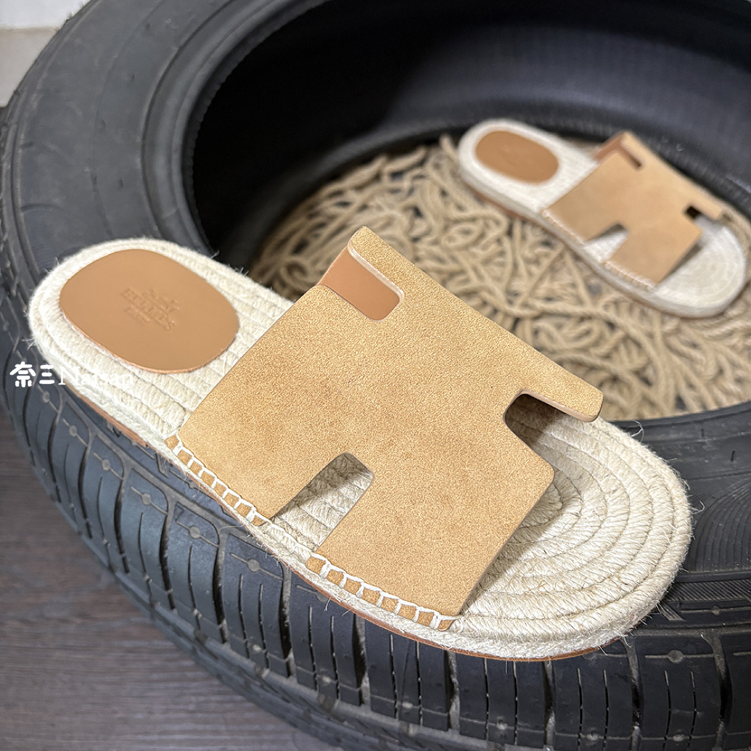 ▶ Antigua Sandal, photo 1
