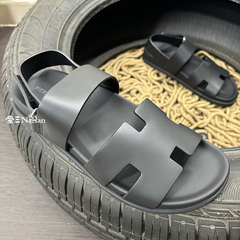 ▶ Genius Sandal, photo 1