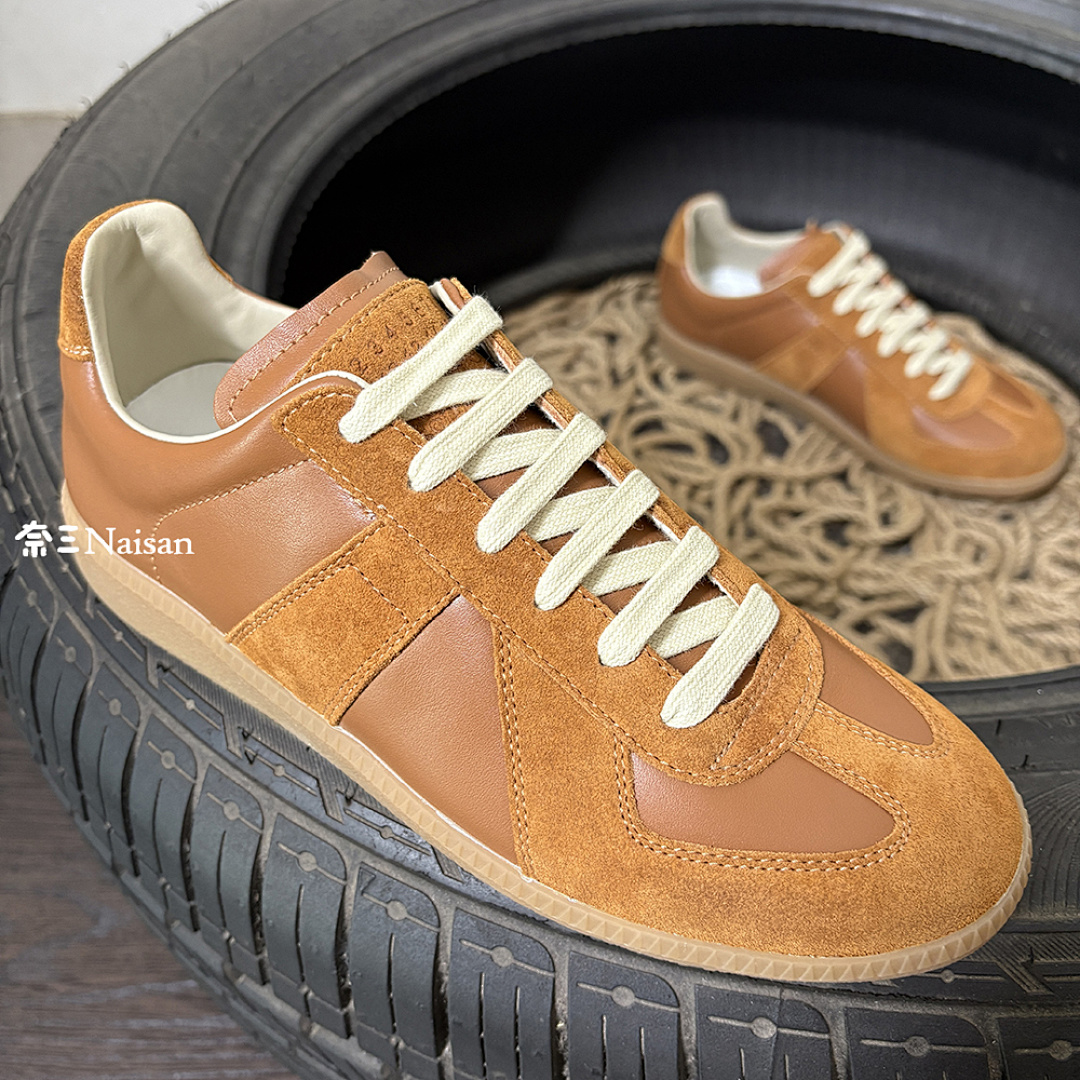 ▶ Replica Sneakers, photo 1