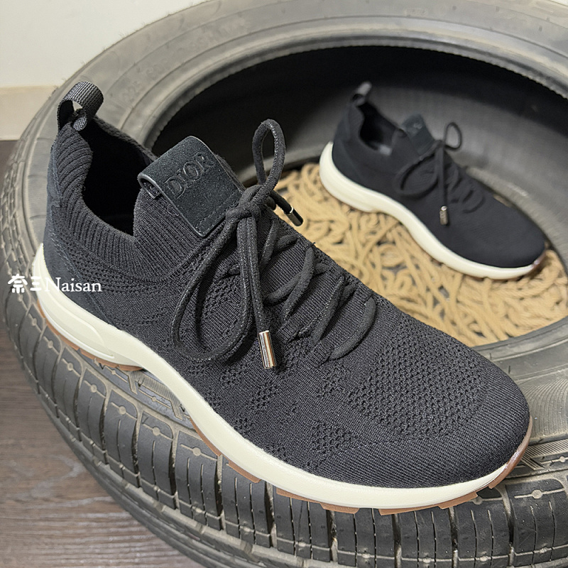 ▶ Sneaker, photo 1
