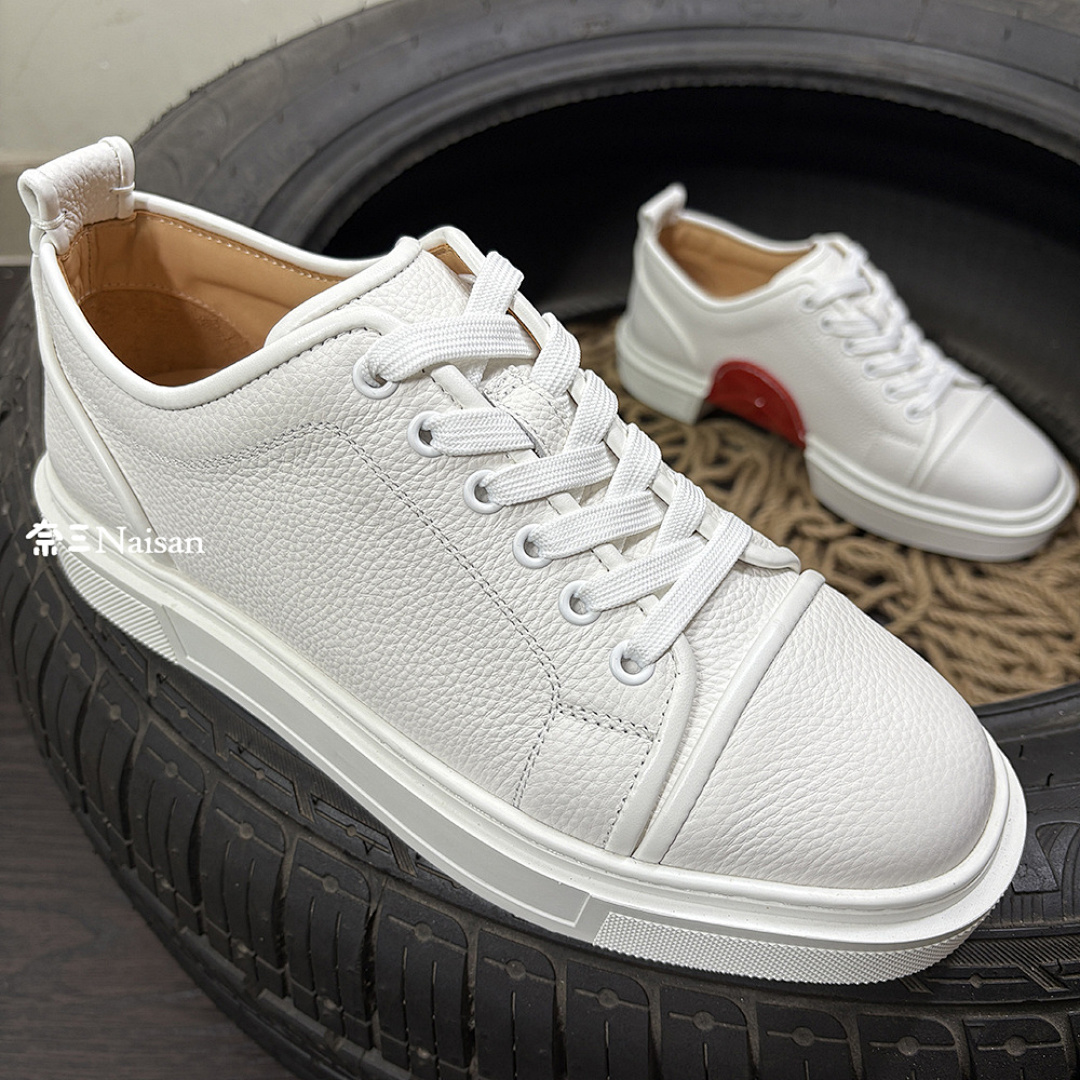 ▶ Christian Louboutin Low Top Sneaker, photo 1