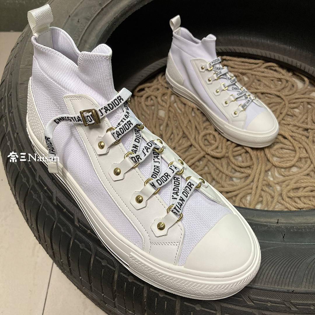 ▶ Walk'N High Top Sneaker, photo 1