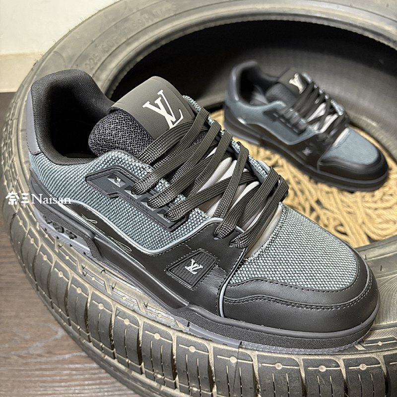▶ 1V Trainer Sneaker, photo 1