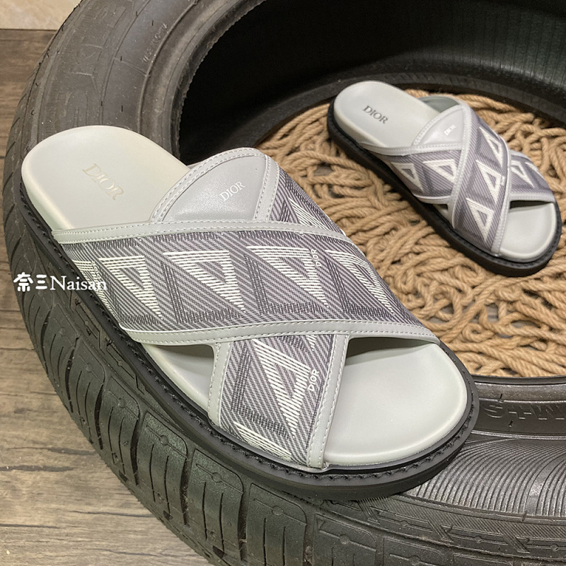 ▶ Dior Sandals, photo 1