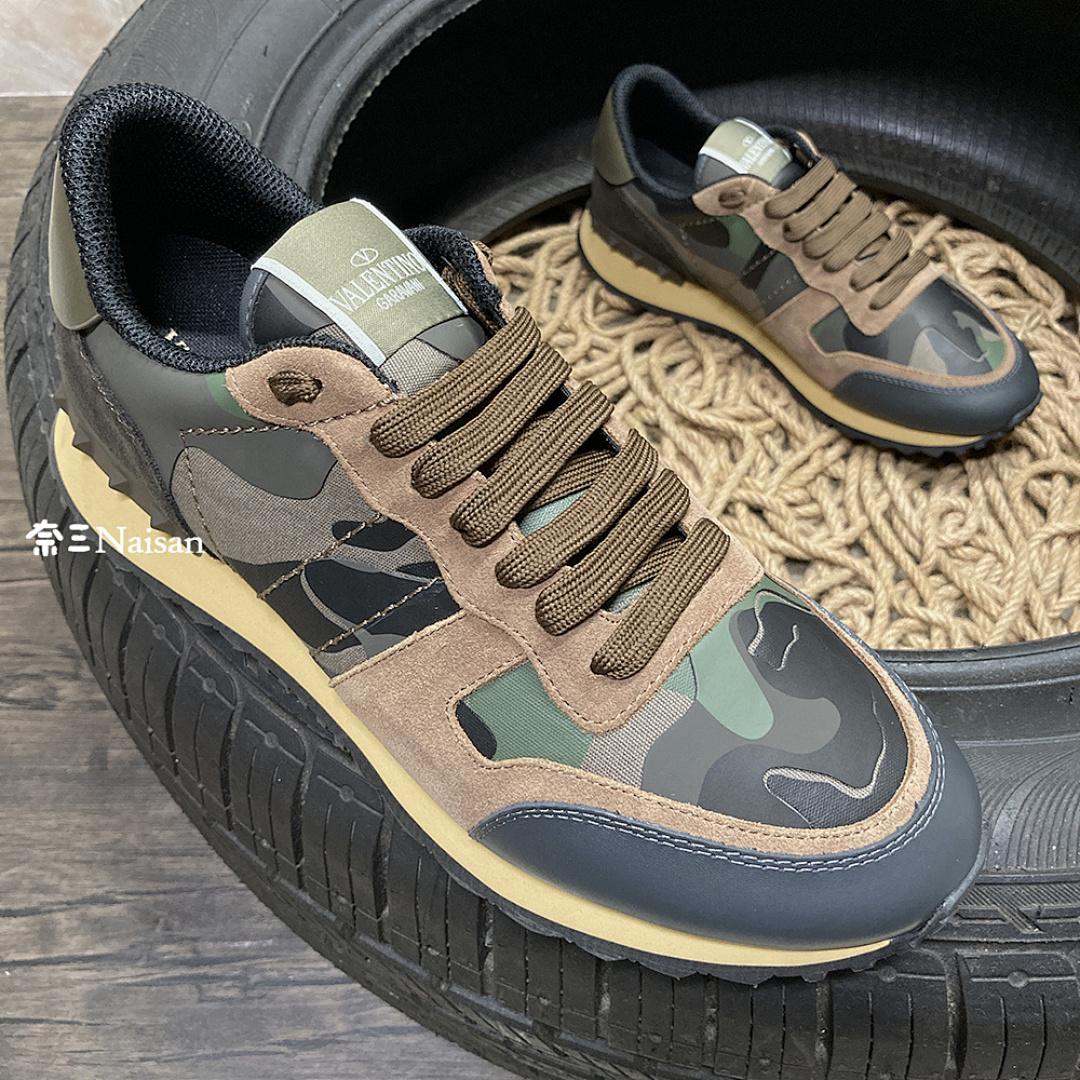 ▶ ROCKRUNNER