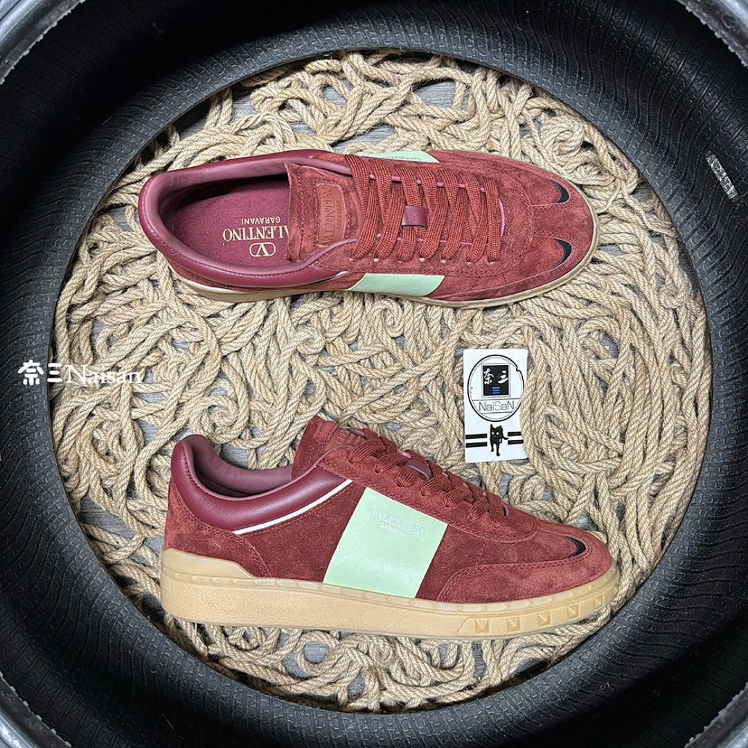 ▶ UPVILLAGE LOW - Image 4