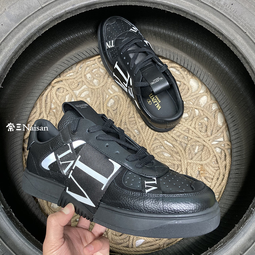▶ VL7N SNEAKER - Image 8