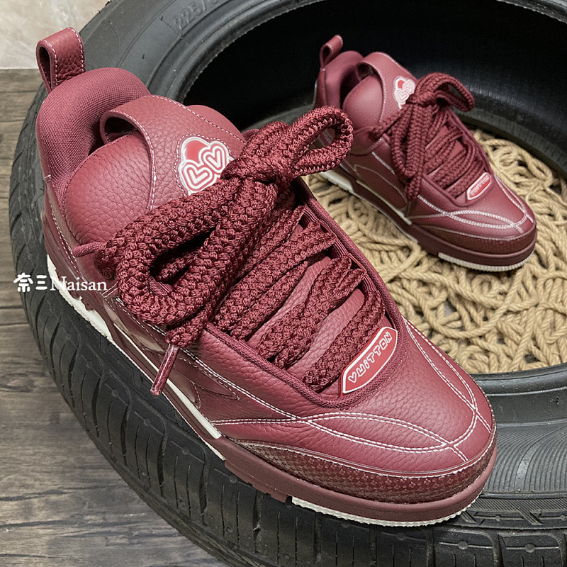 ▶ LV Skate Trainers, photo 1