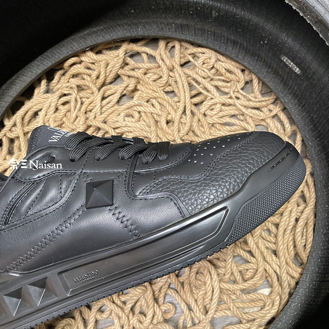 On Running ONE STUD MID-TOP SNEAKER IN NAPPA LEATHER - Image 12