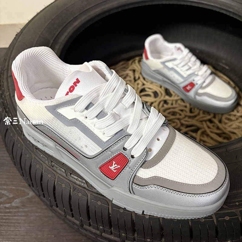 ▶ 1V Trainer Sneaker, photo 1