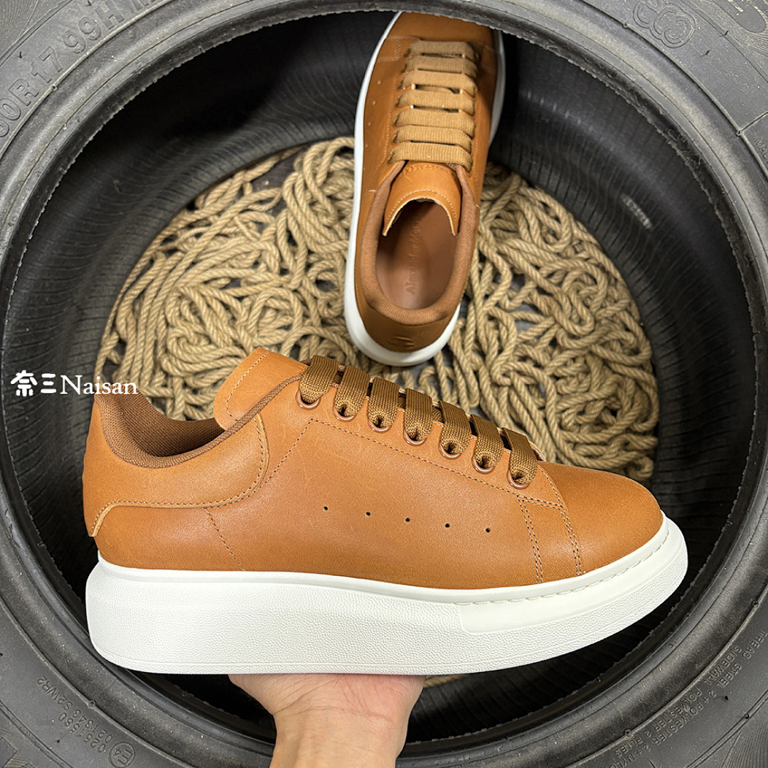 Christian Louboutin Alexander McQueen Sneaker - Image 9