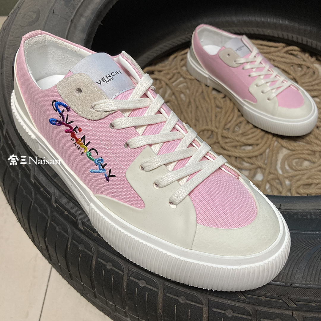 ▶ GVC Low Top Fashion Sneaker, photo 1