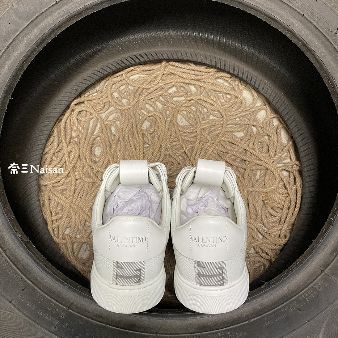 ▶ VL7N SNEAKER - Image 9