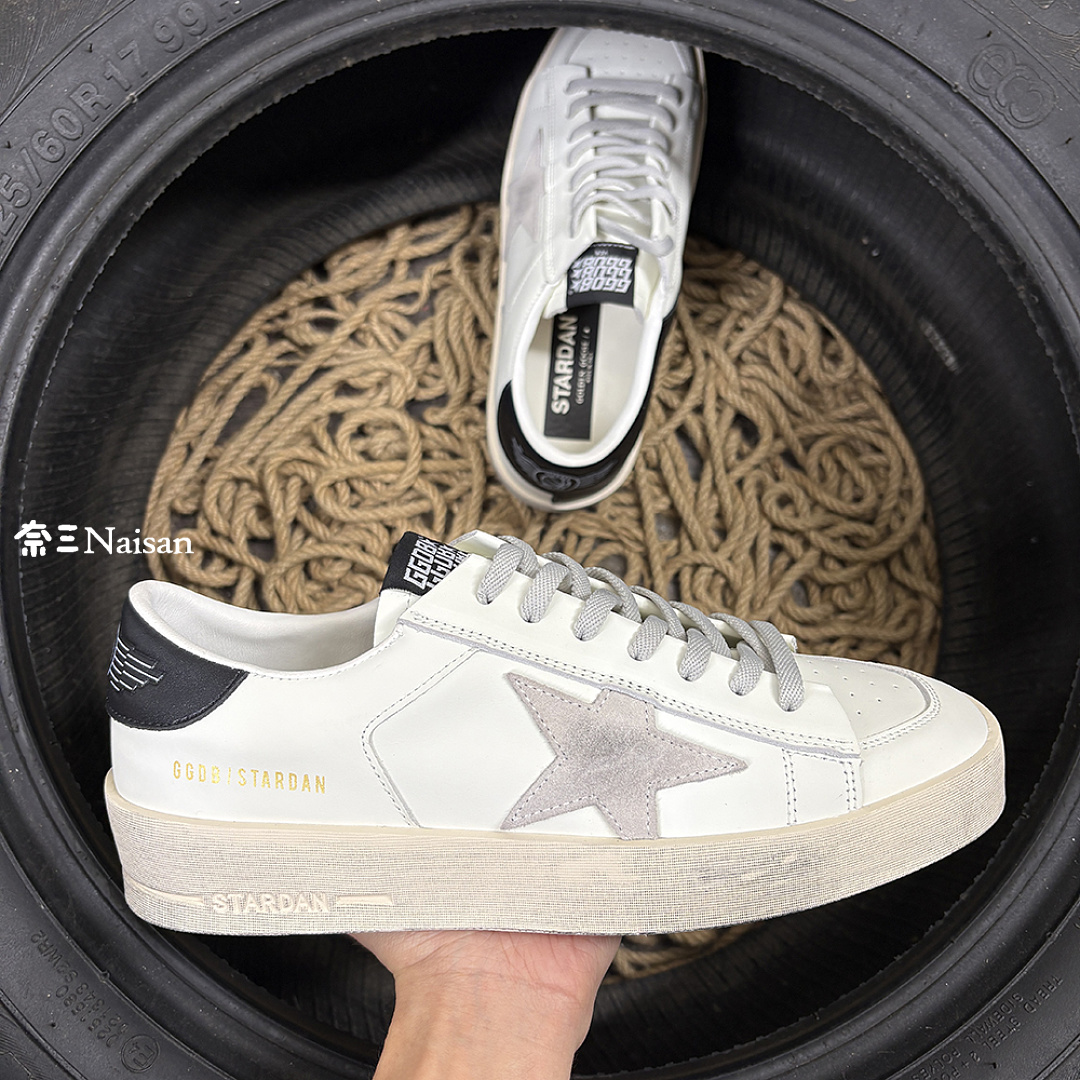 ▶ Stardan Sneakers