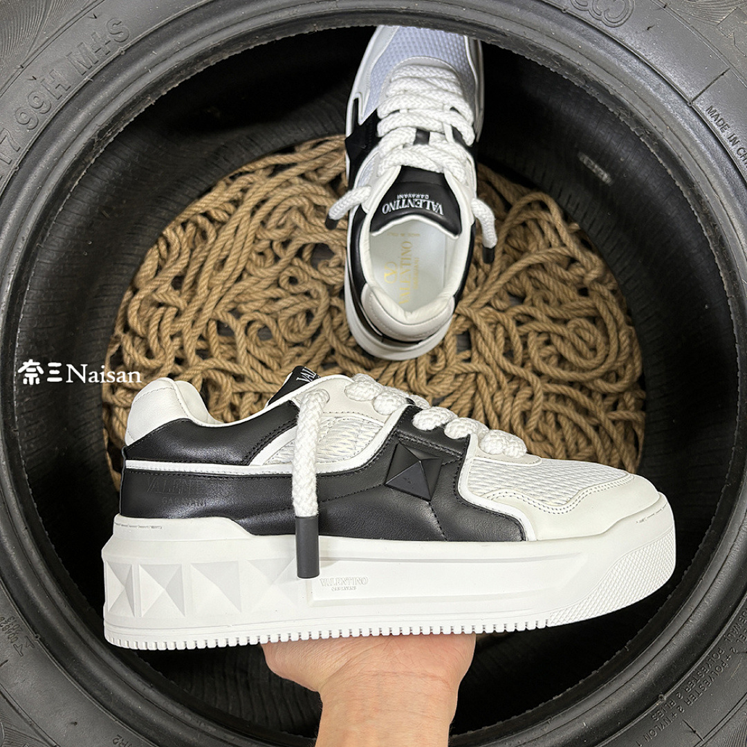 On Running ONE STUD XL NAPPA LEATHER LOW-TOP - Image 8