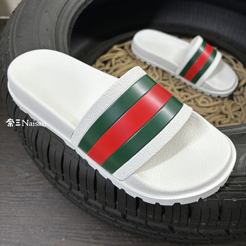 ▶ G Web Rubber Slide, photo 1