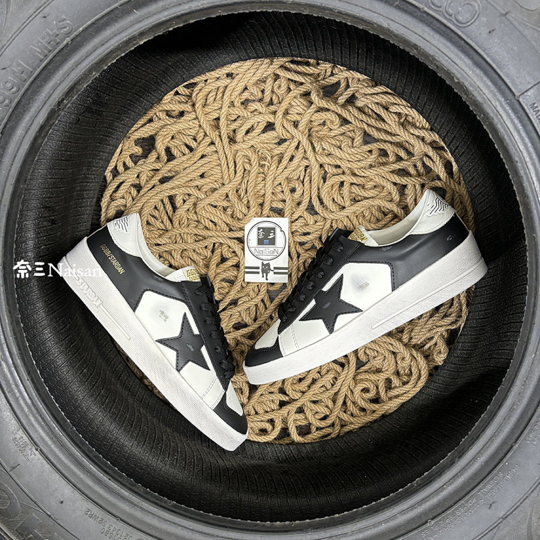 ▶ Stardan Sneakers - Image 3