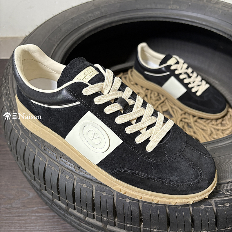 ▶ UPVILLAGE LOW