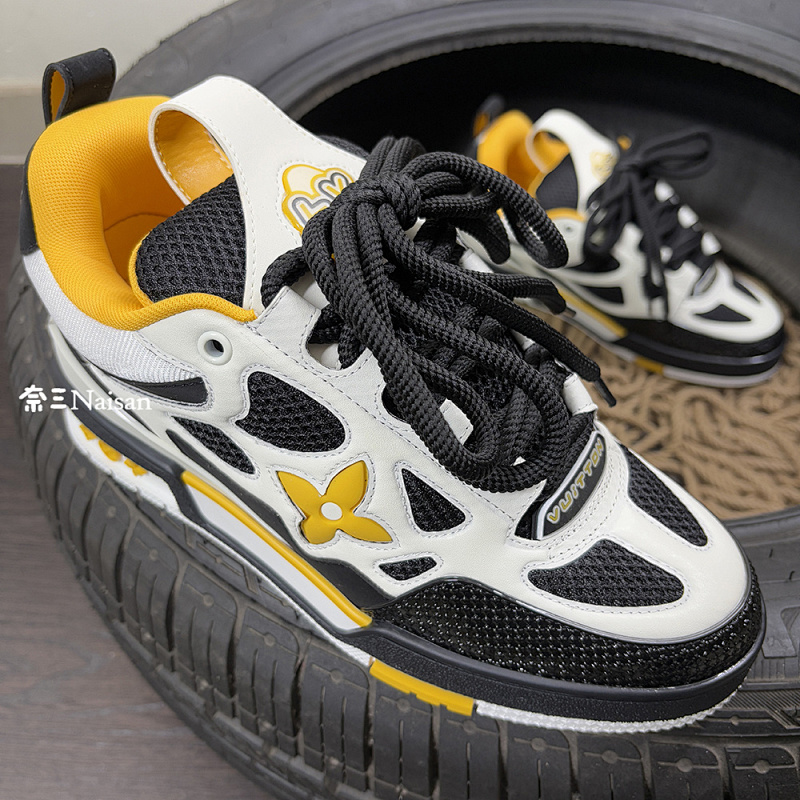 ▶ LV Skate Trainers, photo 1
